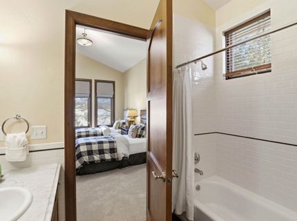 6750 North Lake Boulevard, Tahoe Vista, CA 96148 Photo