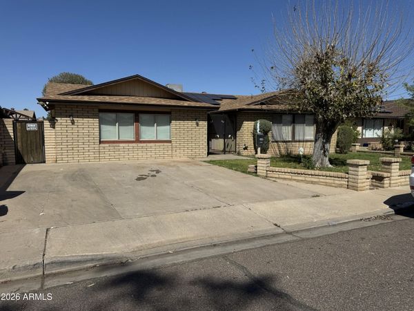 6540 W HAZELWOOD Street, Phoenix, AZ 85033