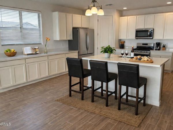 4644 S FERRIC, Mesa, AZ 85212