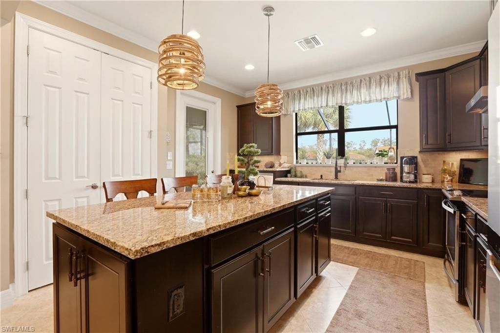 10864 Glenhurst St, Fort Myers, FL 33913 Photo