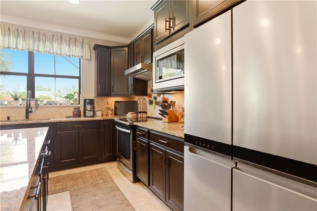 10864 Glenhurst St, Fort Myers, FL 33913 Photo