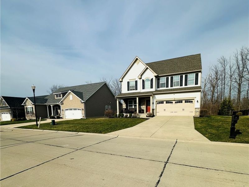 8721 Summer Wind Lane, Mentor, OH 44060 Photo 2