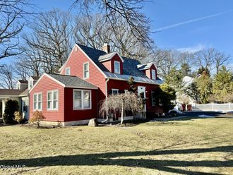1501 Baker Avenue Niskayuna, NY 12309