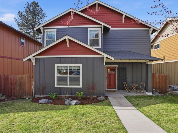 62763 Hawkview Road, Bend, OR 97701