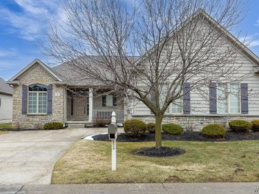 9 Hidden Creek Court , Buffalo, NY 14221