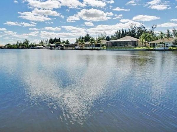 3424 SW 7th TER, CAPE CORAL, FL 33991