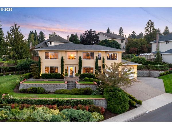 12176 SW AMES LN, Portland, OR 97224