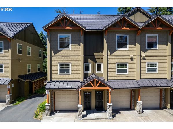 87786 E CREEK RIDGE RD, Government Camp, OR 97028