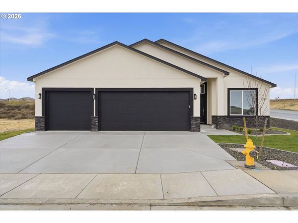 1283 SE Kimber, Hermiston, OR 97838