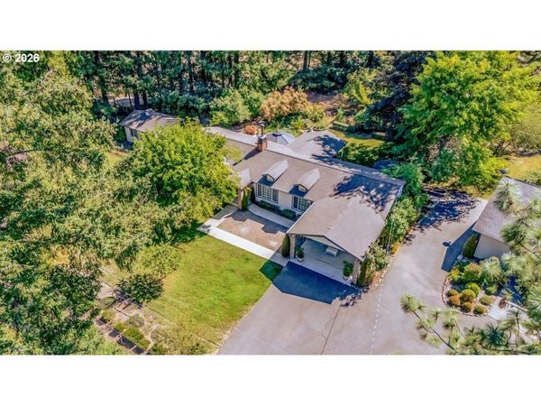 1121 YEUST RD, Azalea, OR 97410