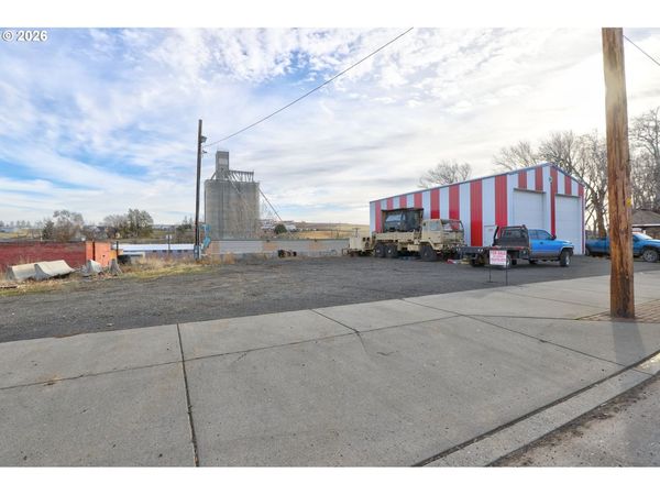 105 Main ST, Moro, OR 97039