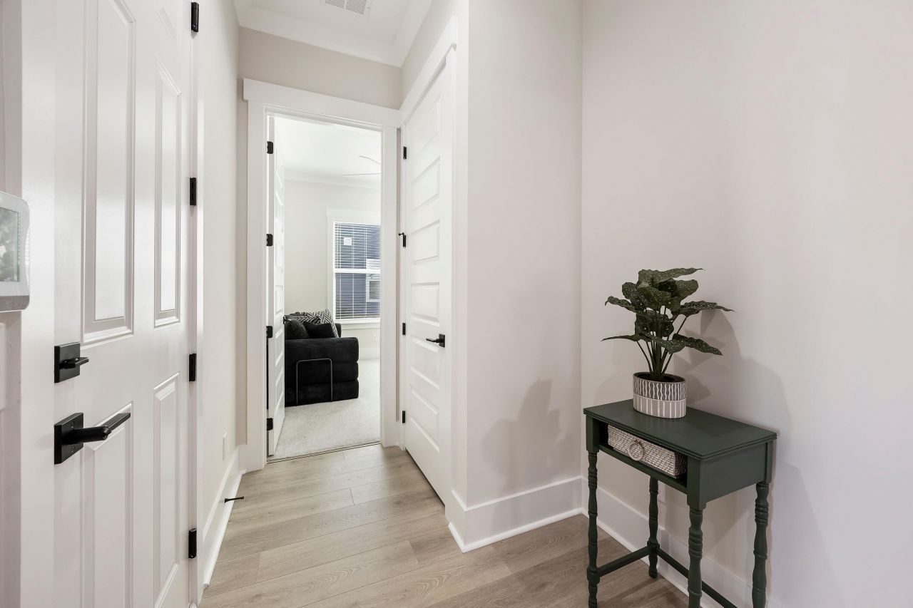 2221 Laurel Oak Avenue Photo 32