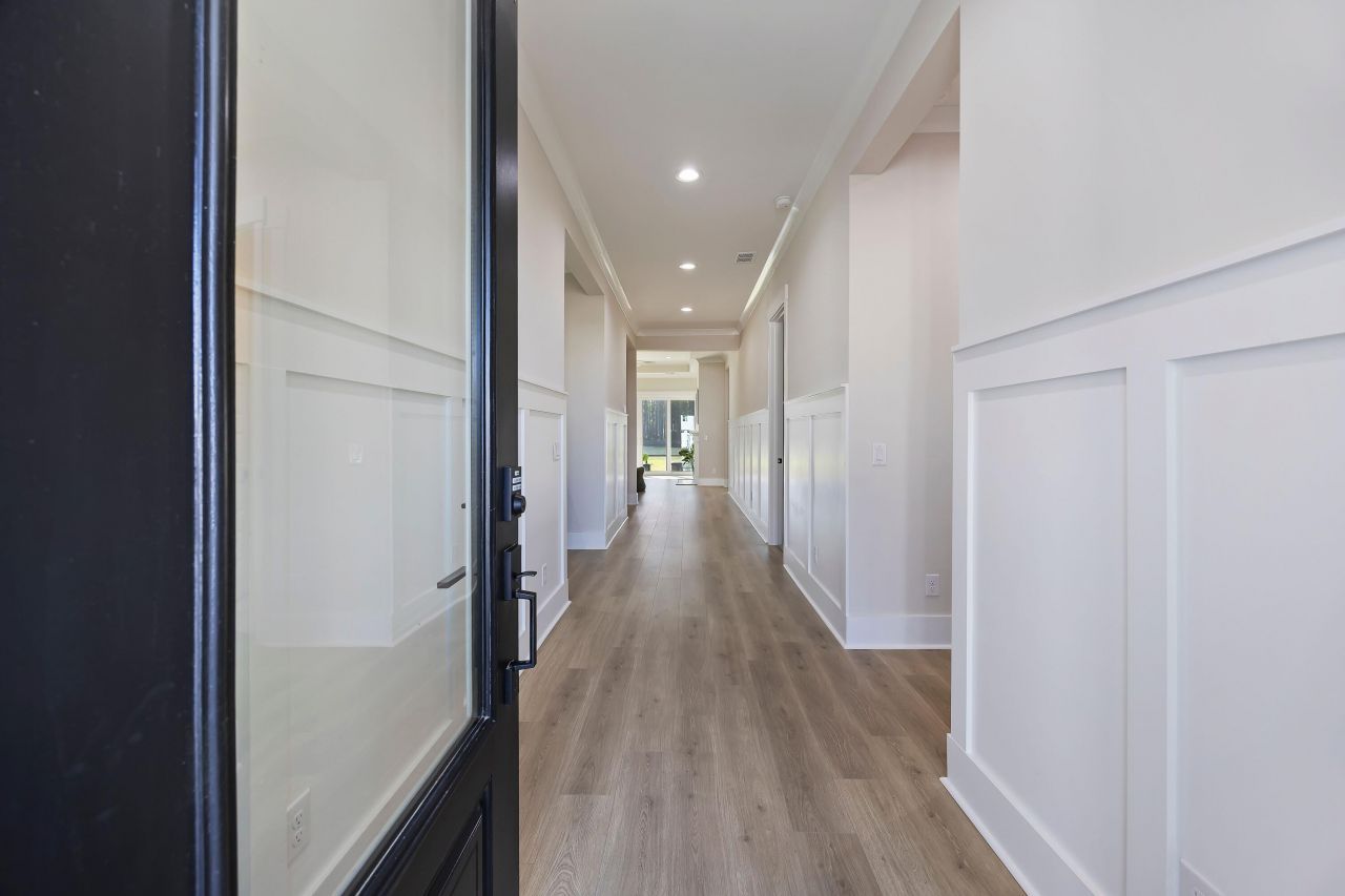 2221 Laurel Oak Avenue Photo 6