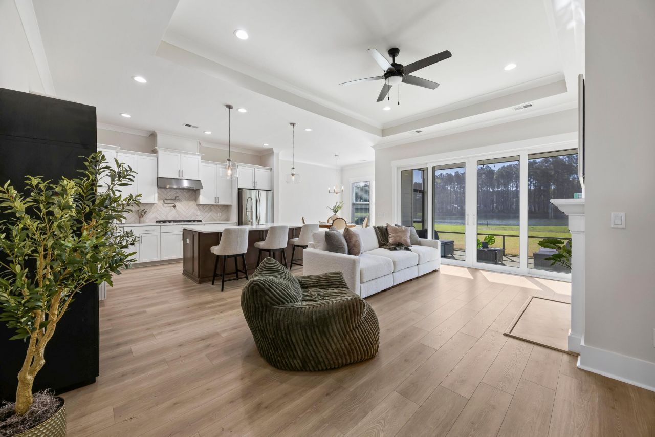 2221 Laurel Oak Avenue Photo 7