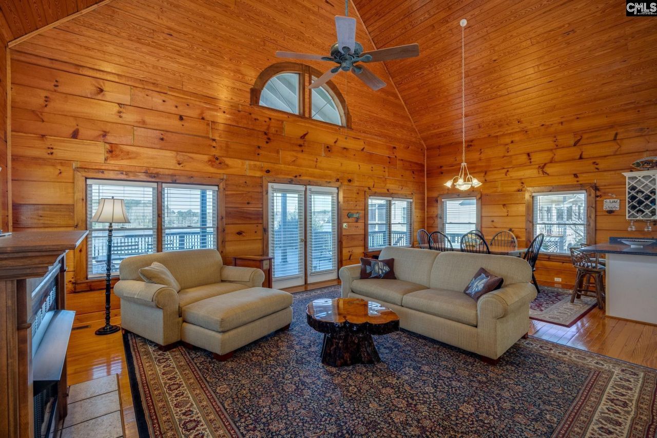 33 Mariners View Road Photo 10