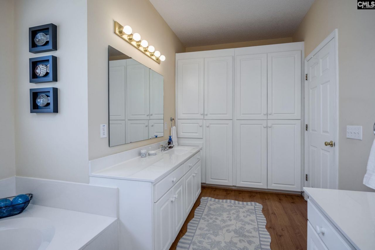 33 Mariners View Road Photo 21