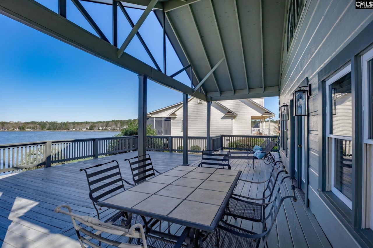 33 Mariners View Road Photo 32