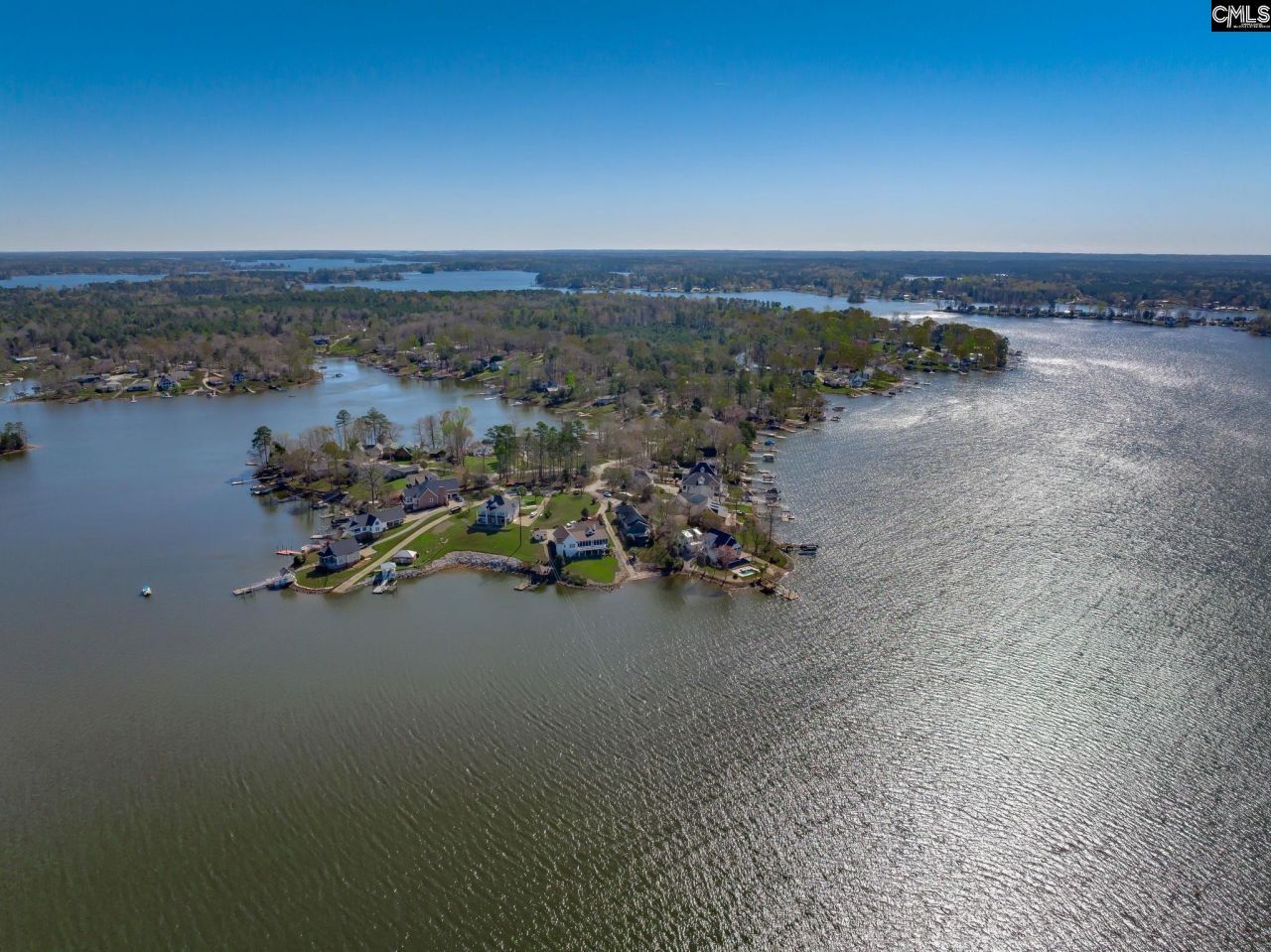 33 Mariners View Road Photo 4