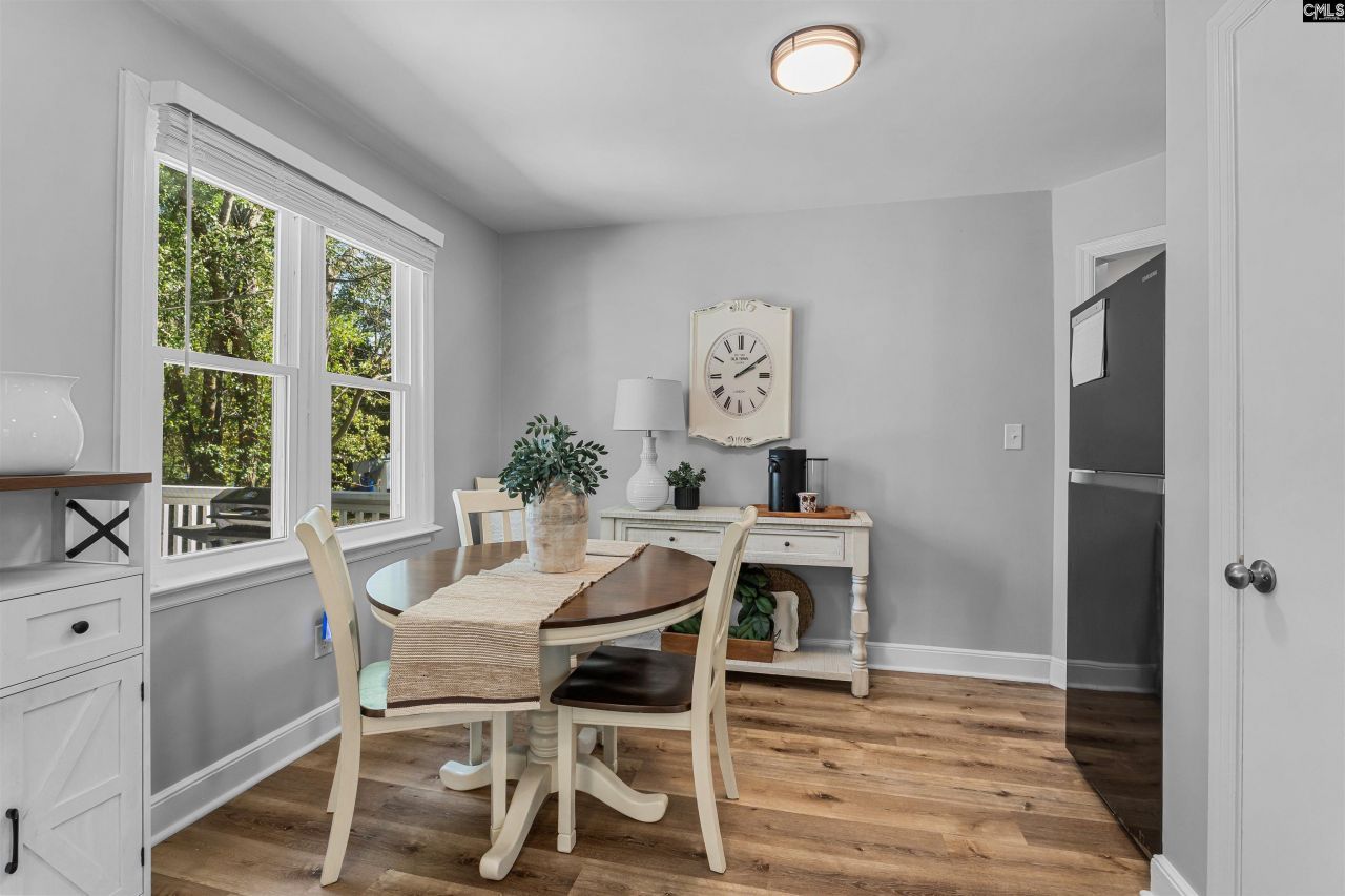 527 Amick Street Photo 10