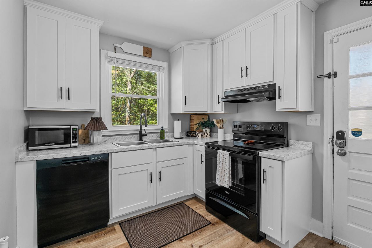 527 Amick Street Photo 7