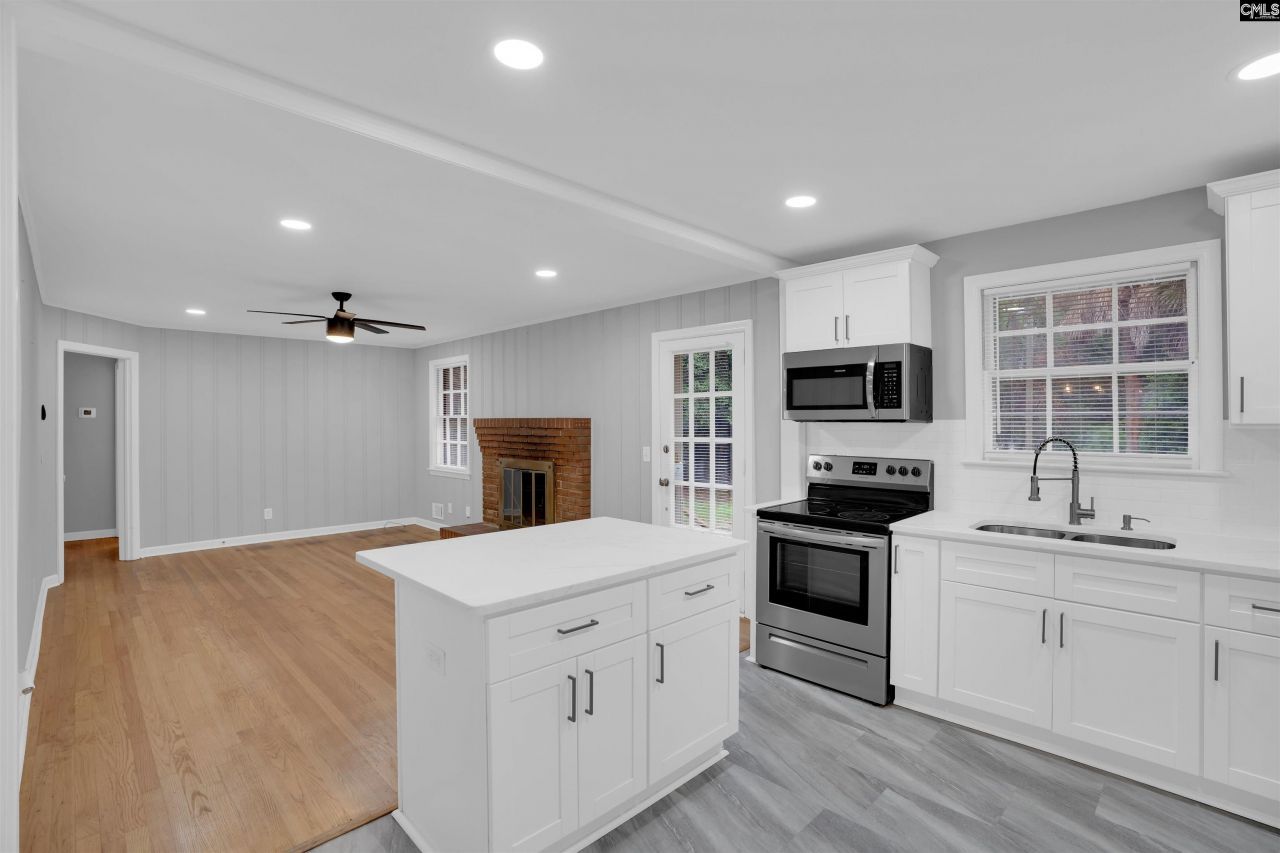 6923 Wedgefield Road  Photo 11