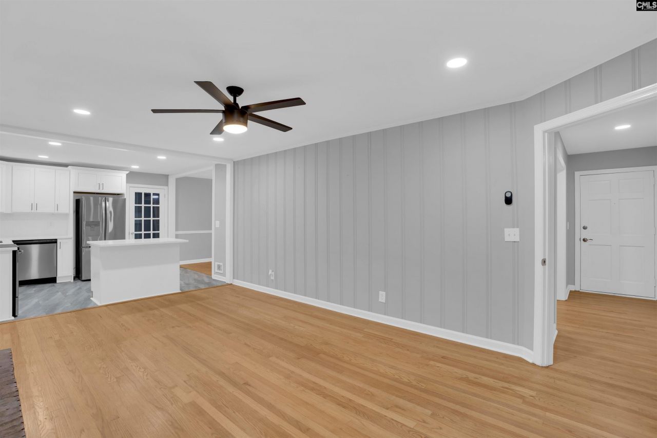 6923 Wedgefield Road  Photo 17