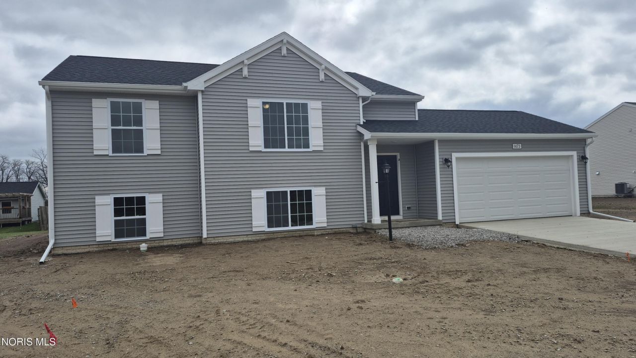 1473 Lee Ann Avenue, Defiance, OH 43512 Main Photo