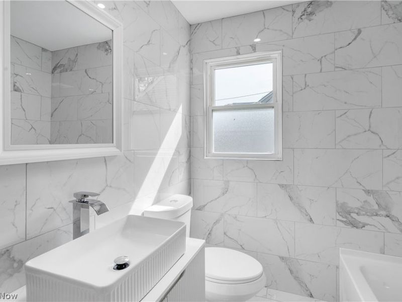 1984 S Schenley Avenue, Youngstown, OH 44511 Photo 16