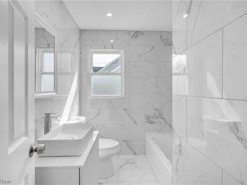 1984 S Schenley Avenue, Youngstown, OH 44511 Photo 18