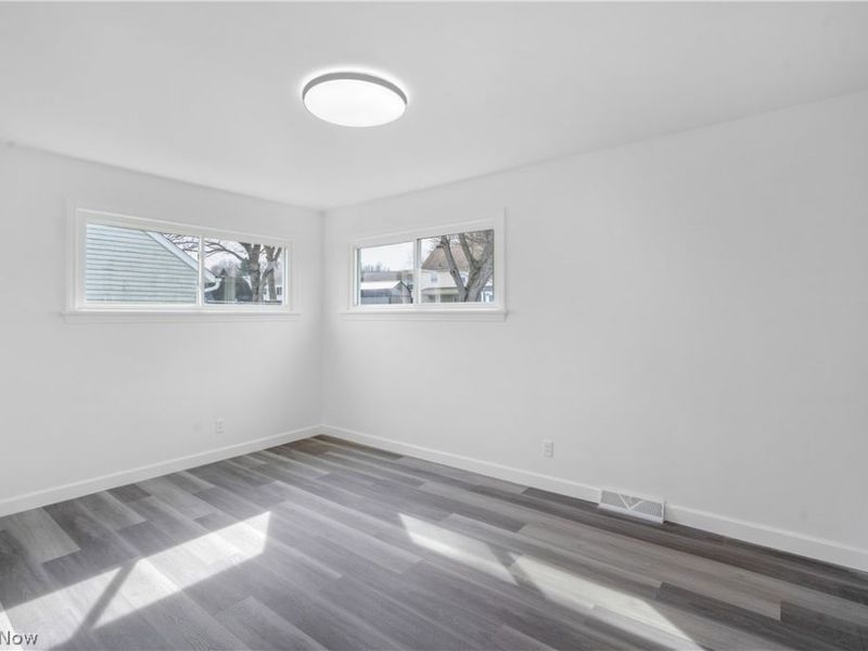 1984 S Schenley Avenue, Youngstown, OH 44511 Photo 23