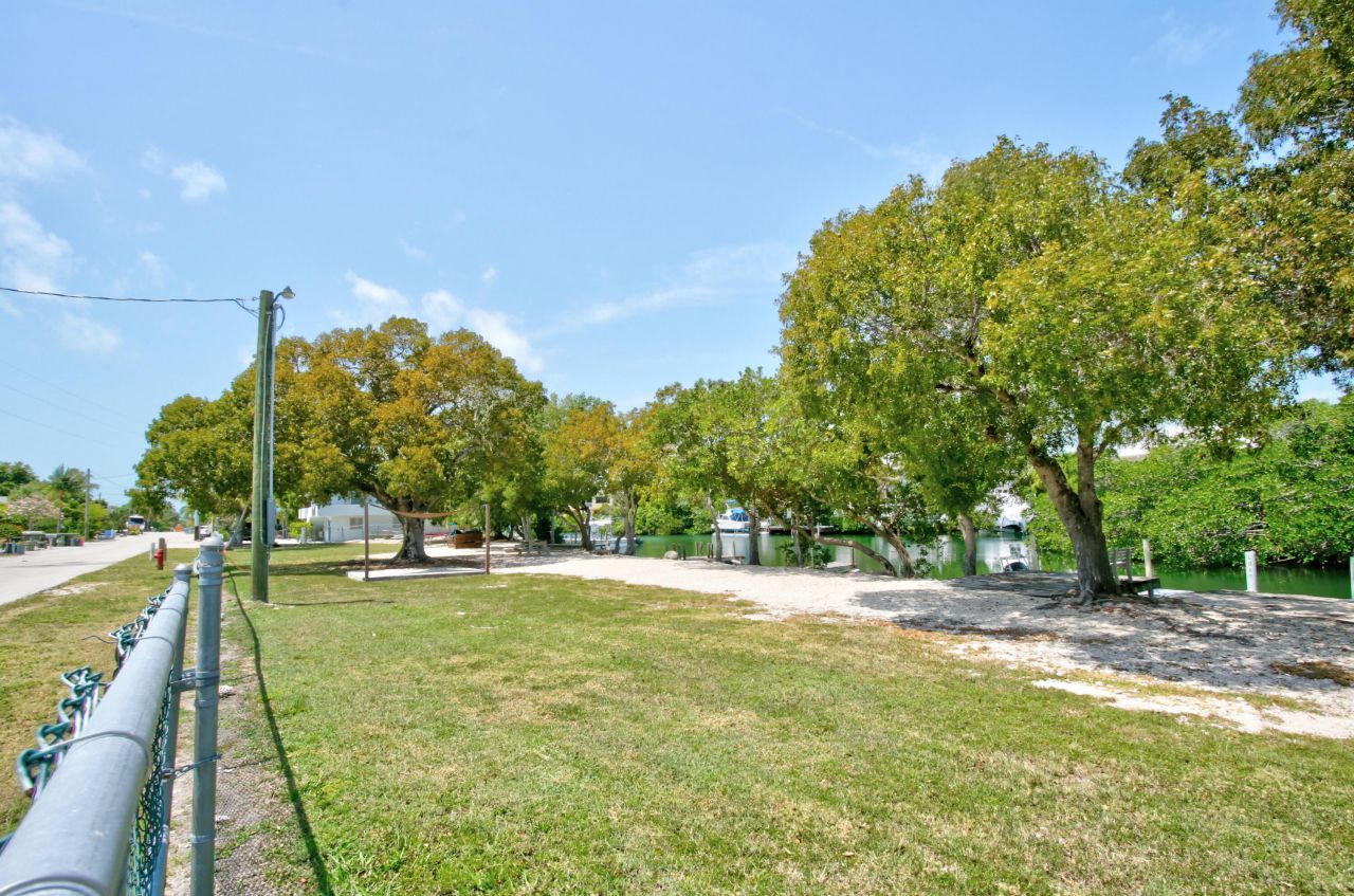 158 Pearl Avenue, Tavernier, FL 33070 Photo