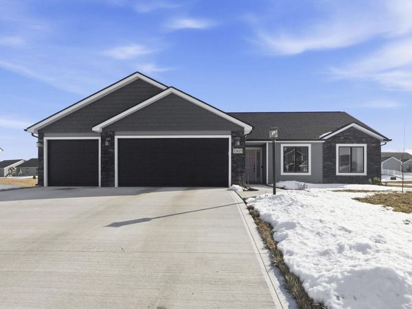 13625 Fringe Tree Trail, Fort Wayne, IN 46814