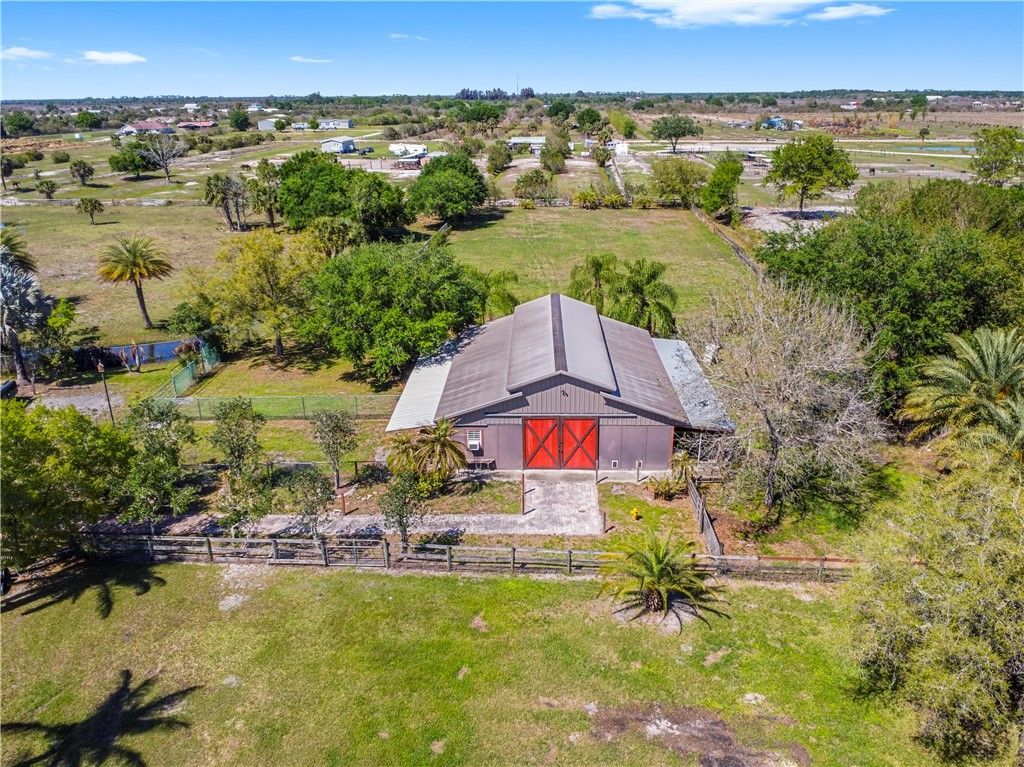 14450 111th Street, Fellsmere, FL 32948 Photo