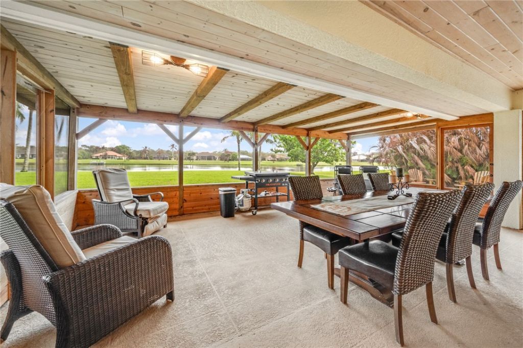 1516 Eagles Circle, Sebastian, FL 32958 Photo