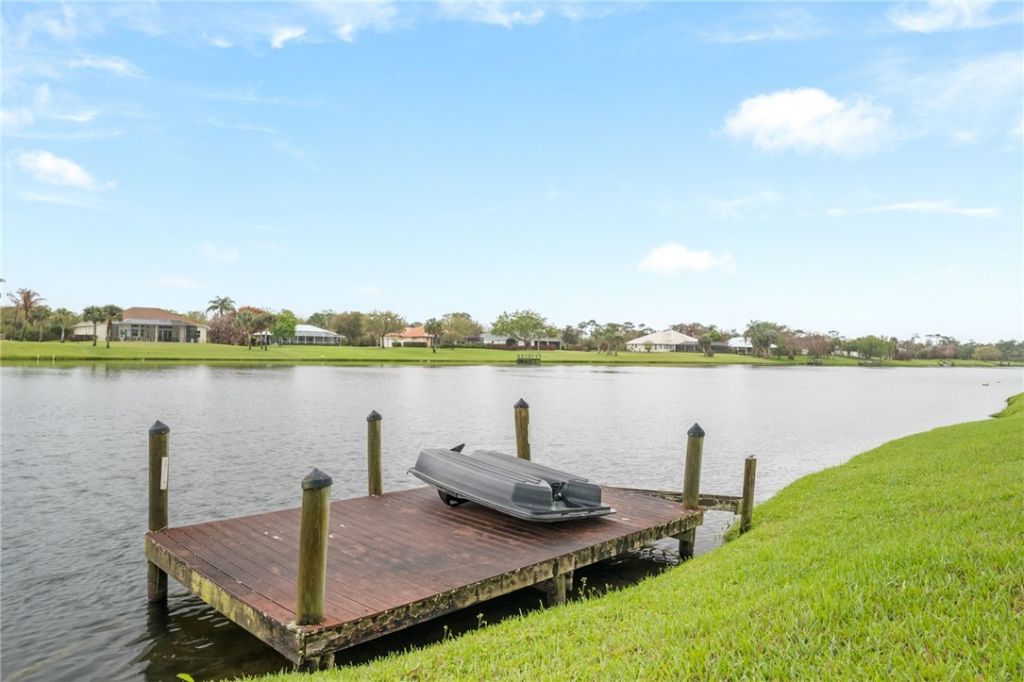 1516 Eagles Circle, Sebastian, FL 32958 Photo