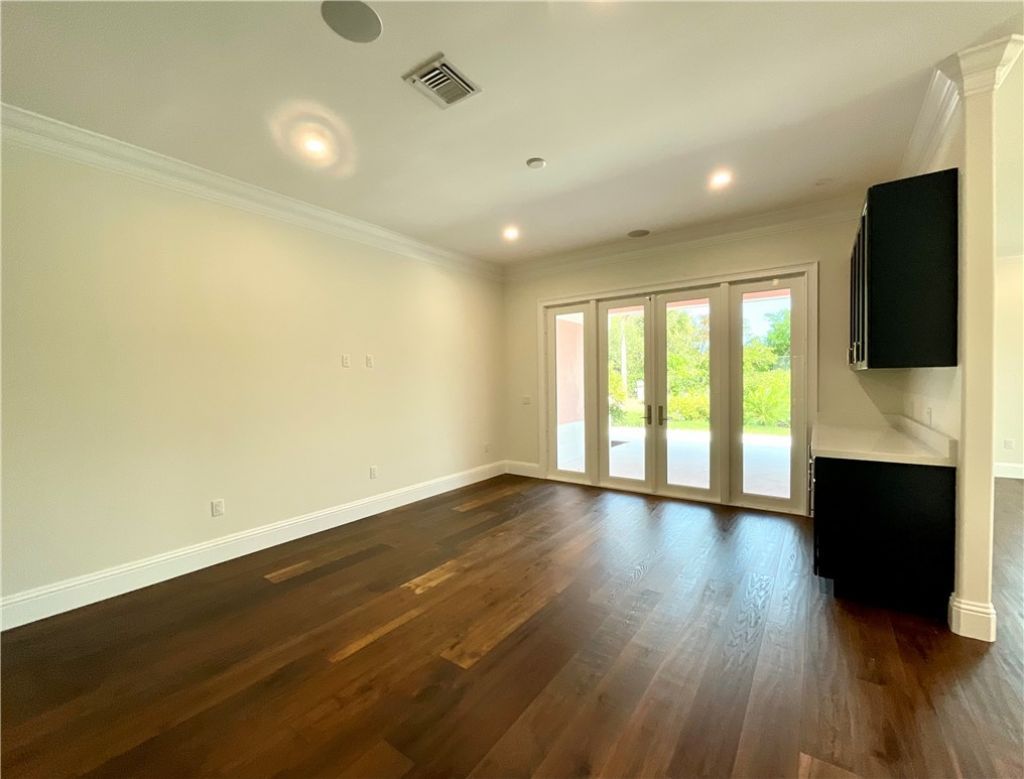 4605 Saint James Avenue, Vero Beach, FL 32967 Photo