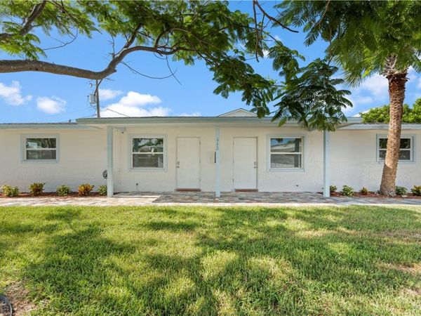 662 Granada Street, Fort Pierce, FL 34949