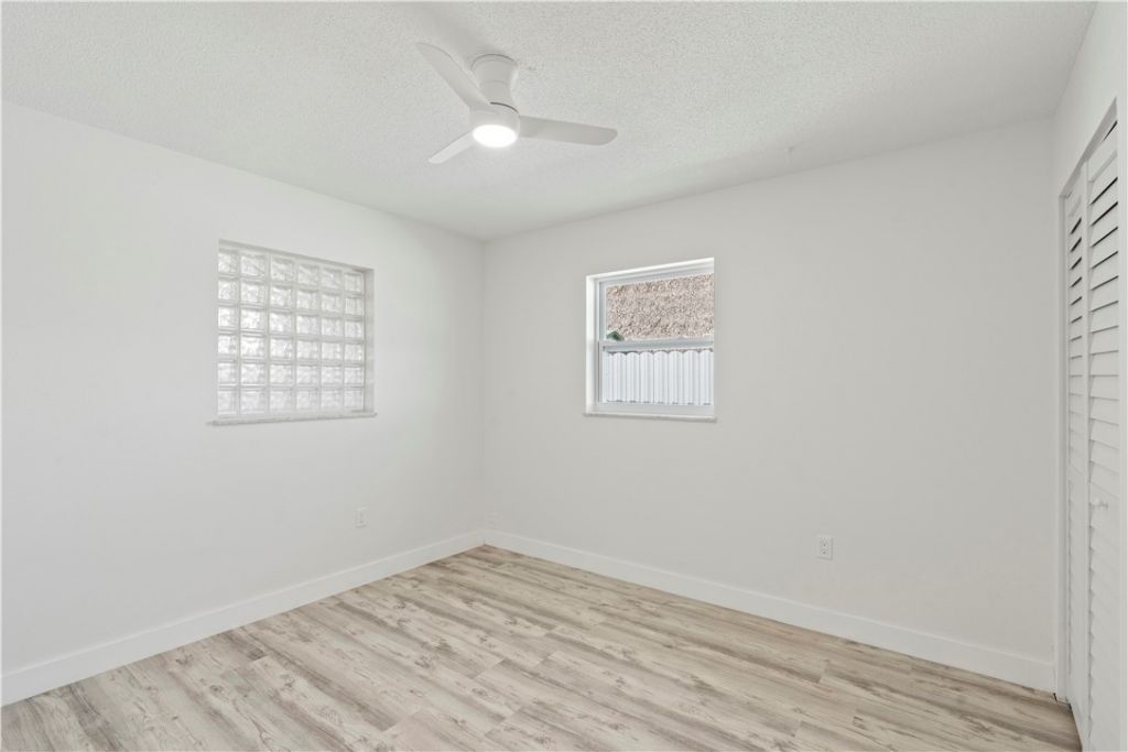 662 Granada Street, Fort Pierce, FL 34949 Photo