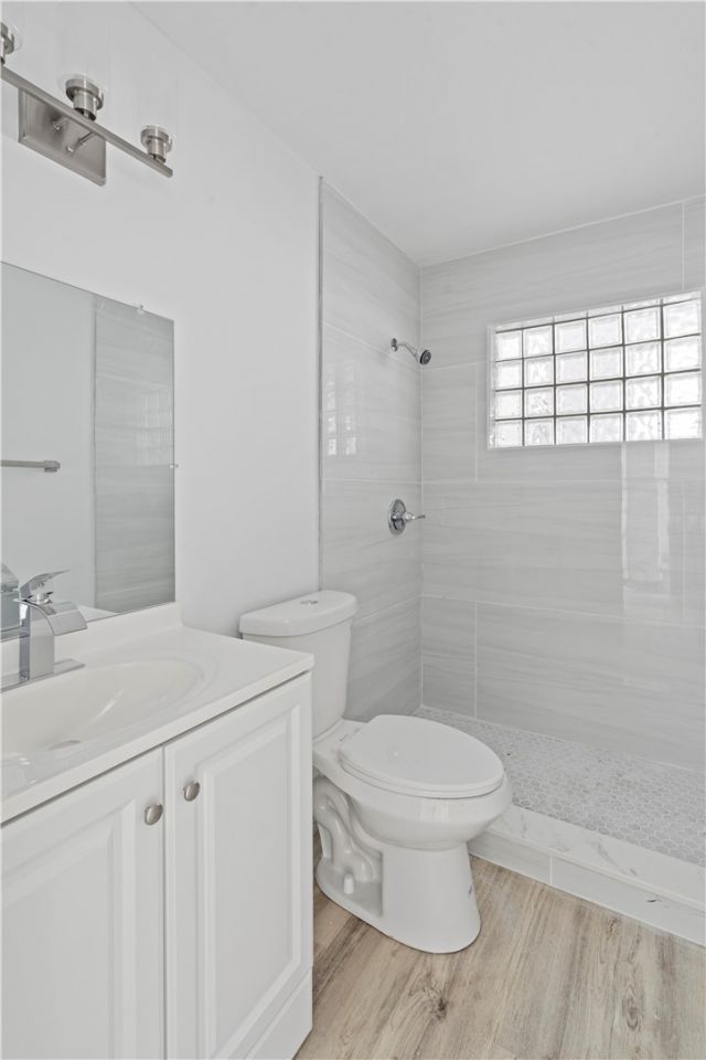 662 Granada Street, Fort Pierce, FL 34949 Photo