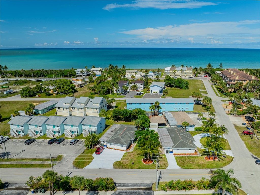662 Granada Street, Fort Pierce, FL 34949 Photo