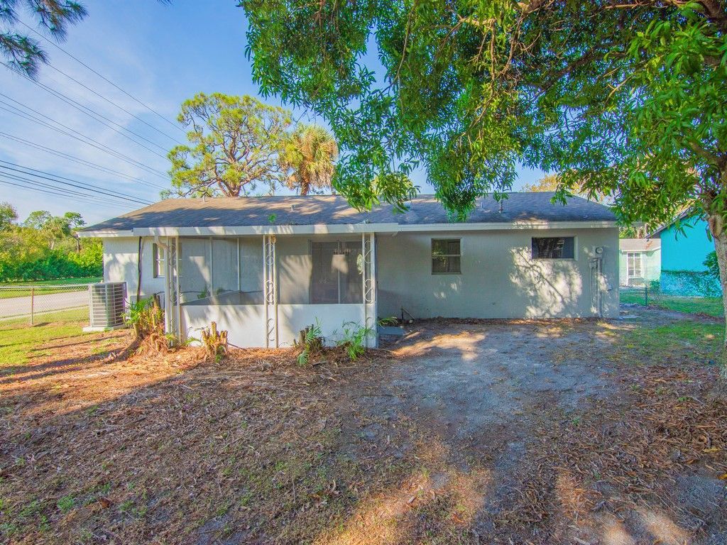 3215 Indiana Court, Fort Pierce, FL 34947 Photo