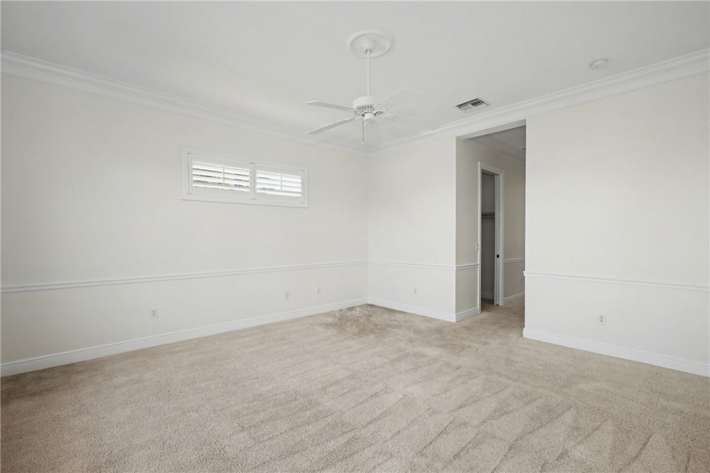 2158 Falls Circle, Vero Beach, FL 32967 Photo