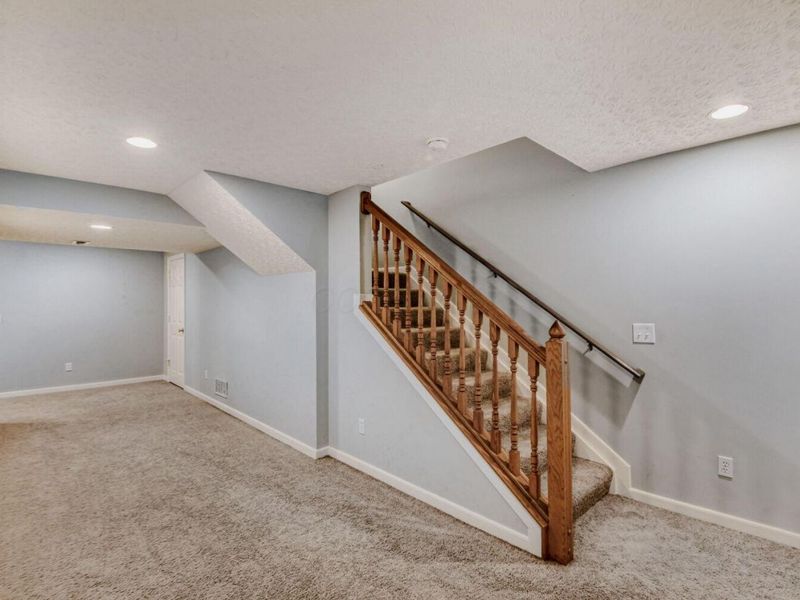 5217 Sierra Drive, Westerville, OH 43082 Photo 9