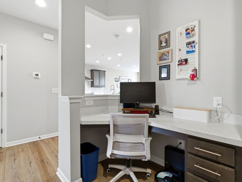 749 Peacock Drive, Sunbury, OH 43074 Photo 12