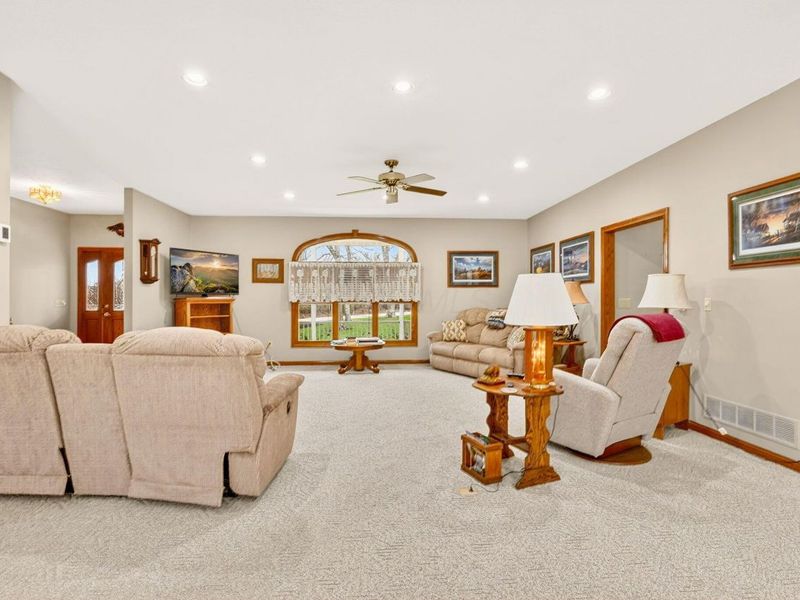 11129 Cedar Creek Drive NW, Canal Winchester, OH 43110 Photo 18