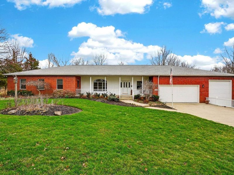 11129 Cedar Creek Drive NW, Canal Winchester, OH 43110 Photo 2