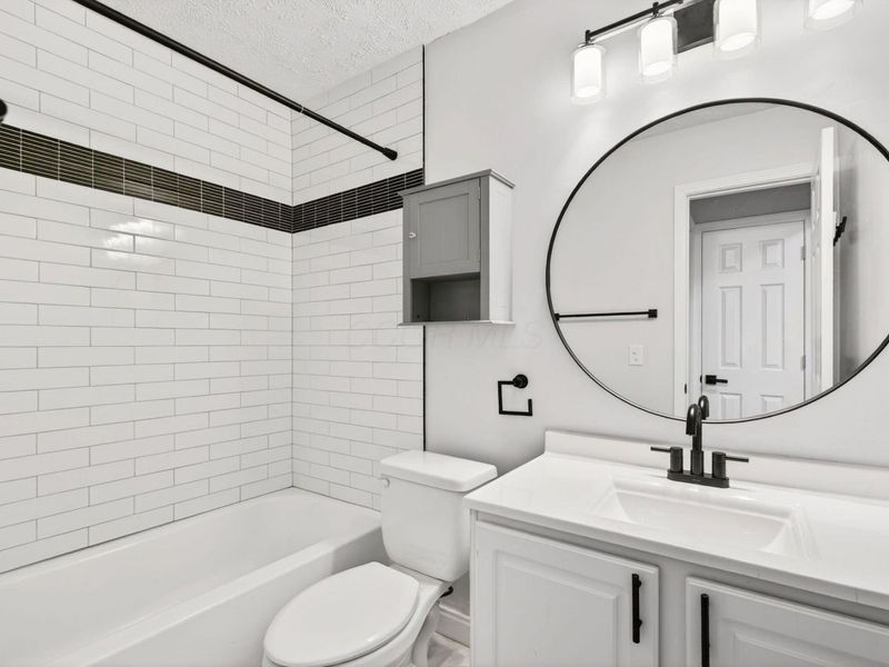 1557 Jennifer Court , Unit B, Columbus, OH 43232 Photo 21