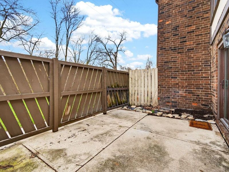 1557 Jennifer Court , Unit B, Columbus, OH 43232 Photo 31