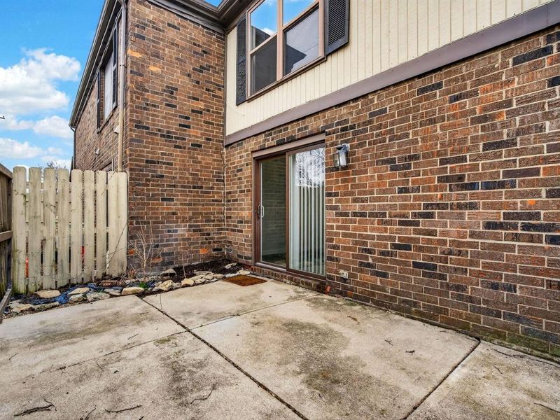 1557 Jennifer Court , Unit B, Columbus, OH 43232 Photo 34