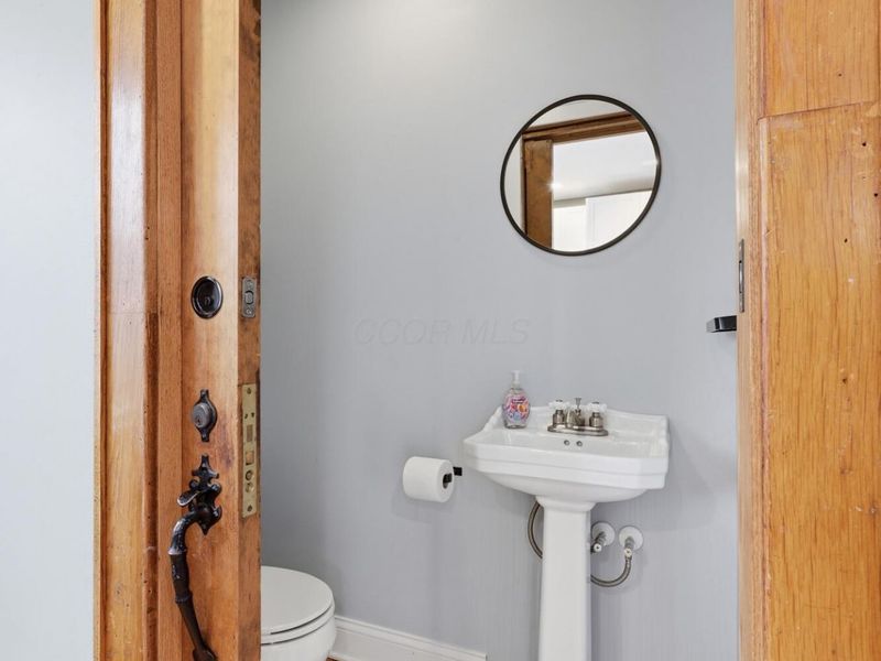 160 S Huron Avenue, Columbus, OH 43204 Photo 14